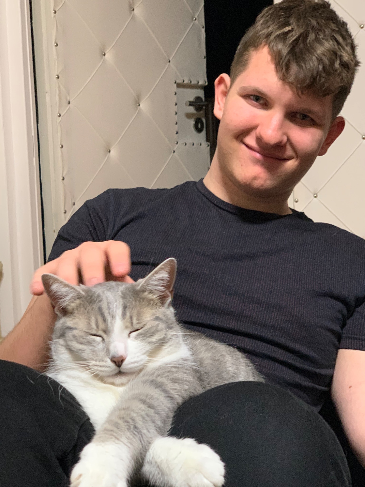 DA685098 4F1A 43E2 9DFA F2D58C15C79D